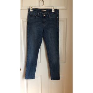 Levi skinny jeans